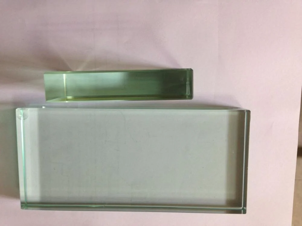 Straight-line glass edging application with finished flat glass